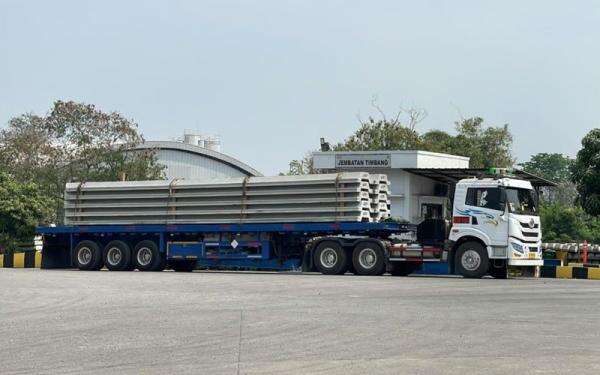 WSBP Suplai Beton Precast untuk Proyek Pengaman Sungai di Kalsel WSBP Suplai Beton Precast untuk Proyek Pengaman Sungai di Kalsel