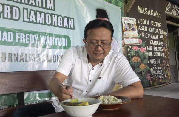 Warung Tepi Sawah di Lamongan Sajikan Olahan Khas Desa, Ikan Gabus Jadi Andalan Warung Tepi Sawah di Lamongan Sajikan Olahan Khas Desa, Ikan Gabus Jadi Andalan