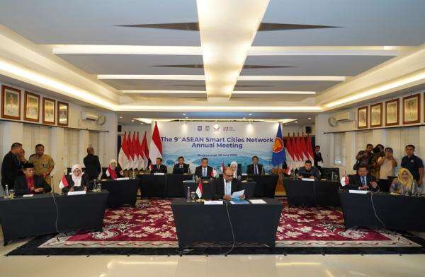 Pemerintah Komitmen Kembangkan Kota Cerdas di Kawasan ASEAN Pemerintah Komitmen Kembangkan Kota Cerdas di Kawasan ASEAN