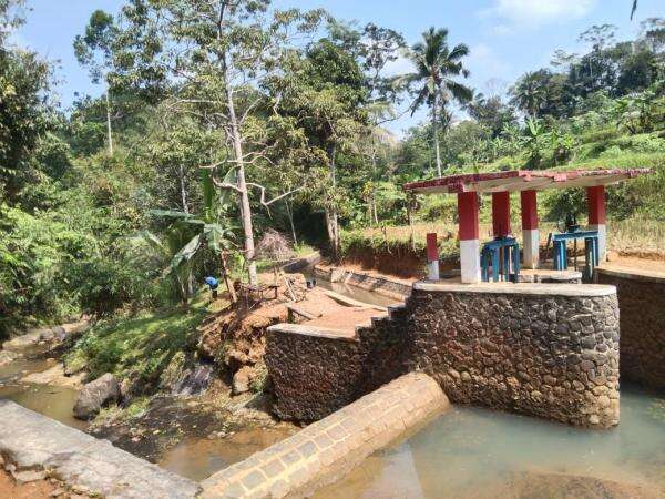 Irigasi Rusak! Ribuan Hektar Sawah di Cianjur Terancam Tak Bisa Ditanami Irigasi Rusak! Ribuan Hektar Sawah di Cianjur Terancam Tak Bisa Ditanami