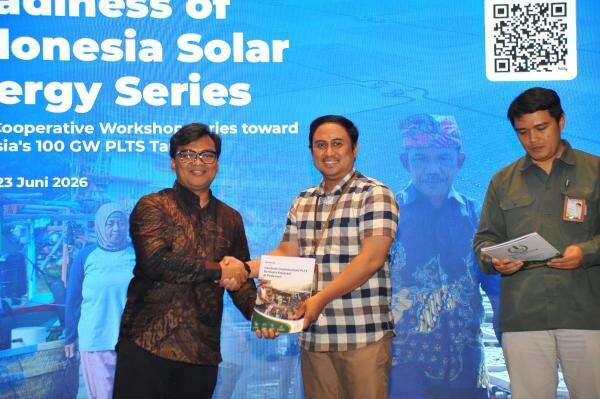 Kemenkop dan Rumah Energi Dorong Koperasi Jadi Motor Transisi Energi Kemenkop dan Rumah Energi Dorong Koperasi Jadi Motor Transisi Energi