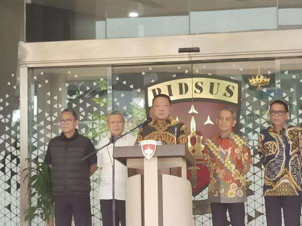 Eks Jampidsus Kejagung Febrie Ardiansyah Dicekal Pergi ke Luar Negeri Eks Jampidsus Kejagung Febrie Ardiansyah Dicekal Pergi ke Luar Negeri