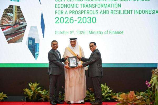 Perkuat Kemitraan, IsDB Umumkan Pembiayaan Indikatif USD2,56 Miliar untuk RI Periode 2026–2030 Perkuat Kemitraan, IsDB Umumkan Pembiayaan Indikatif USD2,56 Miliar untuk RI Periode 2026–2030