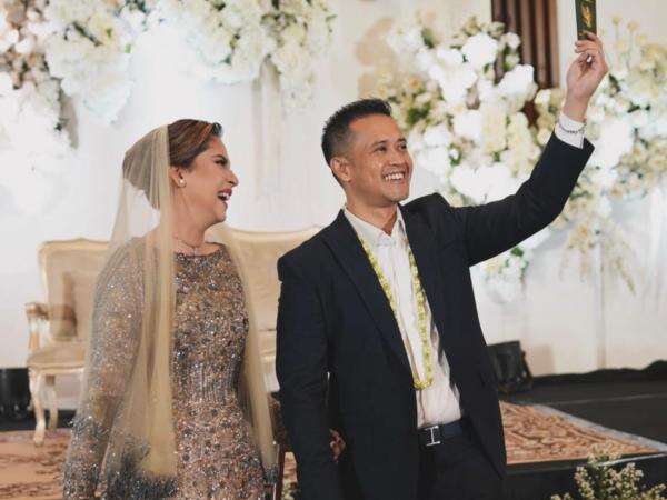 Selamat! Aufar Hutapea Resmi Menikah dengan Danya Assegaf Selamat! Aufar Hutapea Resmi Menikah dengan Danya Assegaf