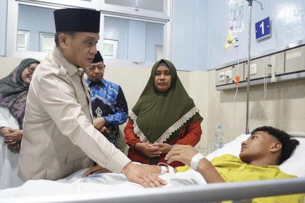 Ratusan Santri di Sidoarjo Keracunan MBG, Wamenag: Harus Kita Investigasi Ratusan Santri di Sidoarjo Keracunan MBG, Wamenag: Harus Kita Investigasi