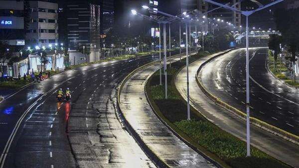 Car Free Night Jakarta Malam Ini, Jalan Sudirman-Harmoni Ditutup Mulai Pukul 18.00 WIB Car Free Night Jakarta Malam Ini, Jalan Sudirman-Harmoni Ditutup Mulai Pukul 18.00 WIB