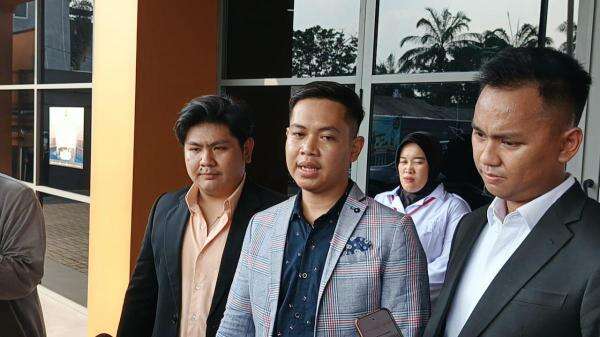 Absen Sidang Perdana Hak Asuh Anak, Ruben Onsu Tetap Optimistis Menangkan Gugatan Absen Sidang Perdana Hak Asuh Anak, Ruben Onsu Tetap Optimistis Menangkan Gugatan