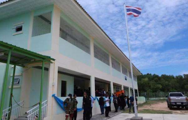 Brutal, Polisi di Thailand Tembak Mati Istri di Sekolah saat Mengajar TK Brutal, Polisi di Thailand Tembak Mati Istri di Sekolah saat Mengajar TK