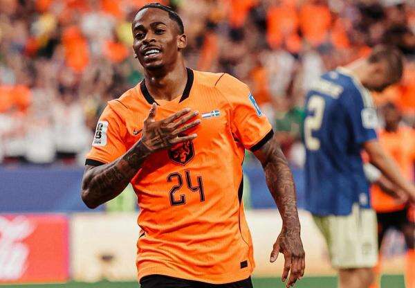 Al Hilal Tikung AS Roma untuk Datangkan Bintang Timnas Belanda, Siapkan Dana Rp1,43 Triliun Al Hilal Tikung AS Roma untuk Datangkan Bintang Timnas Belanda, Siapkan Dana Rp1,43 Triliun