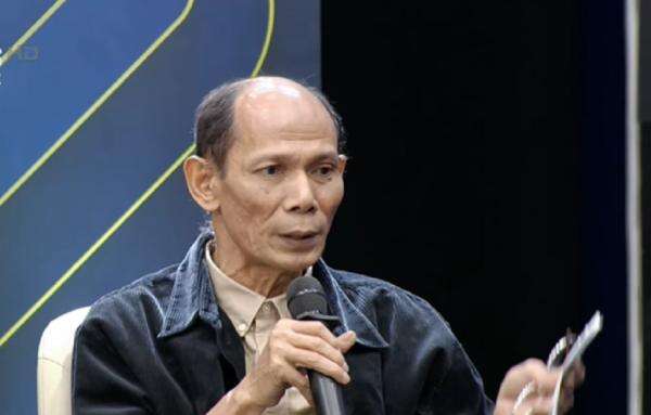 2 Tahun Prabowo-Gibran, Ichsanuddin Noorsy Soroti Daya Beli Kelas Menengah Turun 2 Tahun Prabowo-Gibran, Ichsanuddin Noorsy Soroti Daya Beli Kelas Menengah Turun