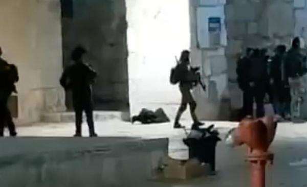 Pasukan Israel Latihan Perang di Masjid Al Aqsa, Tutup Pintu Gerbang Pasukan Israel Latihan Perang di Masjid Al Aqsa, Tutup Pintu Gerbang