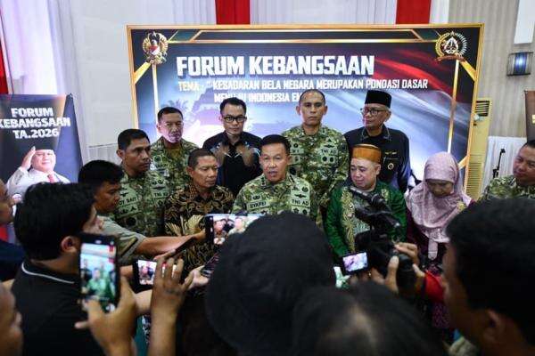 Danpusterad: Kesadaran Bela Negara Generasi Muda Pondasi Indonesia Emas 2045 Danpusterad: Kesadaran Bela Negara Generasi Muda Pondasi Indonesia Emas 2045