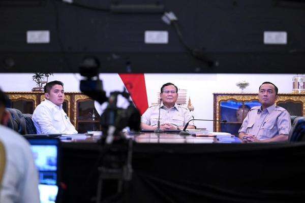 Prabowo Instruksikan Produksi E20 Dalam Dua Tahun, Tebu Jadi Sumber Etanol Prabowo Instruksikan Produksi E20 Dalam Dua Tahun, Tebu Jadi Sumber Etanol