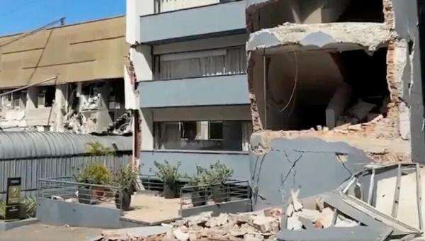 Gempa Dahsyat M7,4 di Kolombia, 21 Orang Tewas dan Bangunan Porak-poranda Gempa Dahsyat M7,4 di Kolombia, 21 Orang Tewas dan Bangunan Porak-poranda