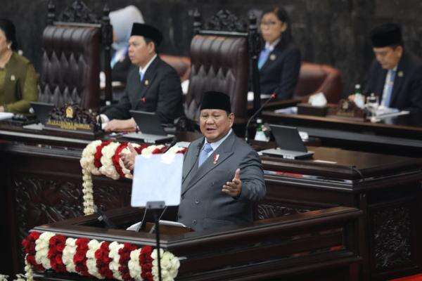 Prabowo Sentil BUMN: Rugi Terus tapi Laporan Untung, Ngarang Aja! Prabowo Sentil BUMN: Rugi Terus tapi Laporan Untung, Ngarang Aja!