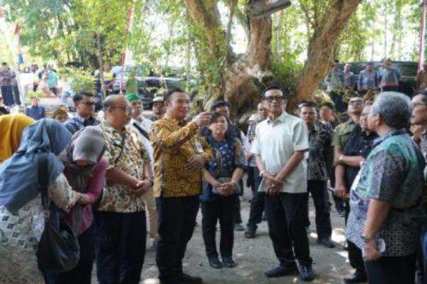 Napak Tilas Sultan HB X di Sragen, Telusuri Jejak Panjang Perjalanan Pangeran Mangkubumi Napak Tilas Sultan HB X di Sragen, Telusuri Jejak Panjang Perjalanan Pangeran Mangkubumi