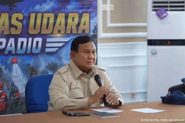 Prabowo Langsung Pimpin Rapat Karhutla usai Tiba di Kalbar, Minta Laporan Kondisi Terkini Prabowo Langsung Pimpin Rapat Karhutla usai Tiba di Kalbar, Minta Laporan Kondisi Terkini