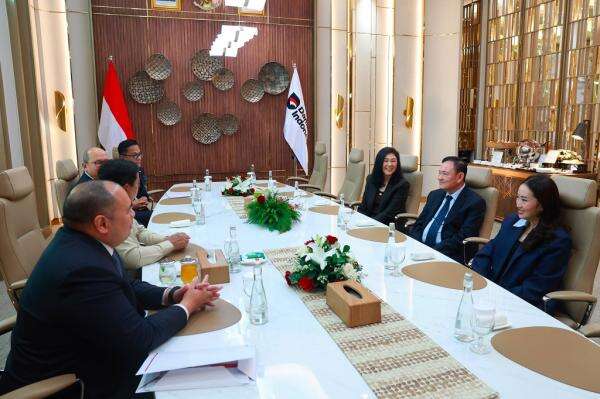 Prabowo Bertemu 3 Mantan PM Thailand di Danantara, Bahas Apa? Prabowo Bertemu 3 Mantan PM Thailand di Danantara, Bahas Apa?