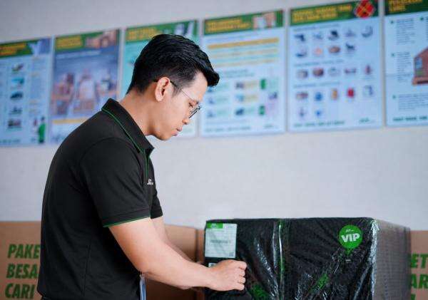 J&T Cargo Perketat Keamanan Pengiriman Jelang Lonjakan Logistik Akhir Tahun J&T Cargo Perketat Keamanan Pengiriman Jelang Lonjakan Logistik Akhir Tahun