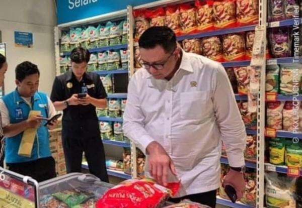 Beras Premium Tetap Tersedia, Stok di Pasar Tradisional Memadai Beras Premium Tetap Tersedia, Stok di Pasar Tradisional Memadai
