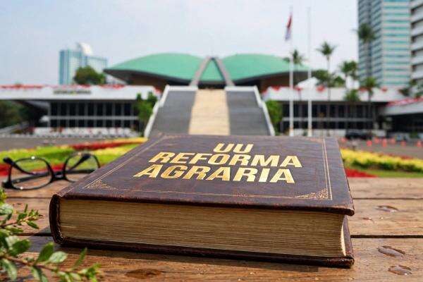 Komnas HAM Minta Aturan Turunan UU Reforma Agraria Jamin Hak Masyarakat Adat Komnas HAM Minta Aturan Turunan UU Reforma Agraria Jamin Hak Masyarakat Adat