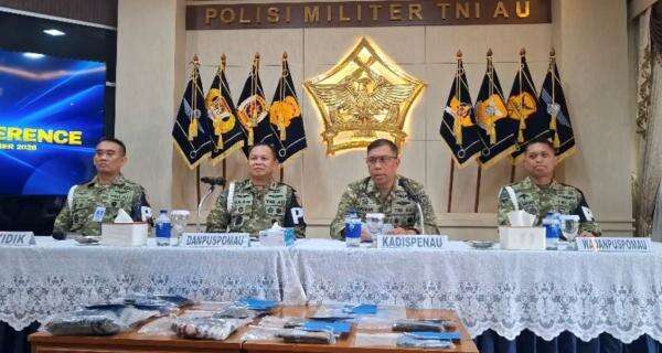 4 Prajurit TNI AU Penganiaya Serda Ahmad Terancam Dipecat! 4 Prajurit TNI AU Penganiaya Serda Ahmad Terancam Dipecat!