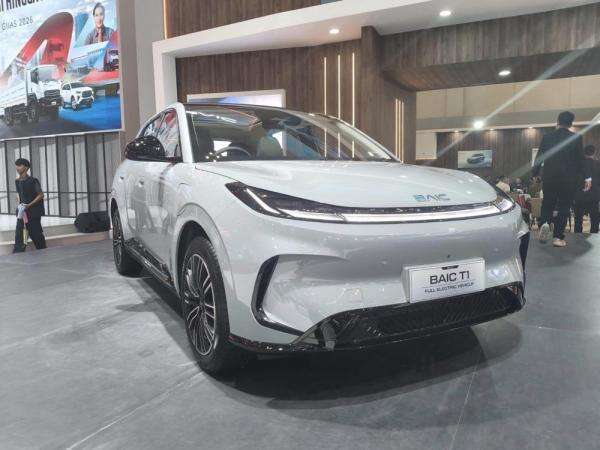BAIC Catat 12 Ribu Pengunjung dan 300 Sesi Test Drive di GIIAS 2026 BAIC Catat 12 Ribu Pengunjung dan 300 Sesi Test Drive di GIIAS 2026