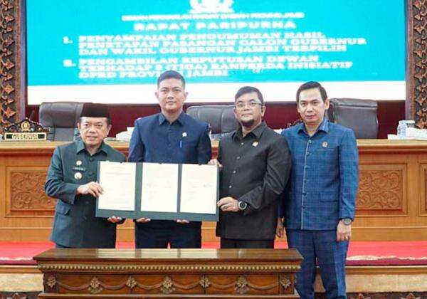 DPRD Provinsi Jambi Setujui Tiga Ranperda Jadi Perda DPRD Provinsi Jambi Setujui Tiga Ranperda Jadi Perda
