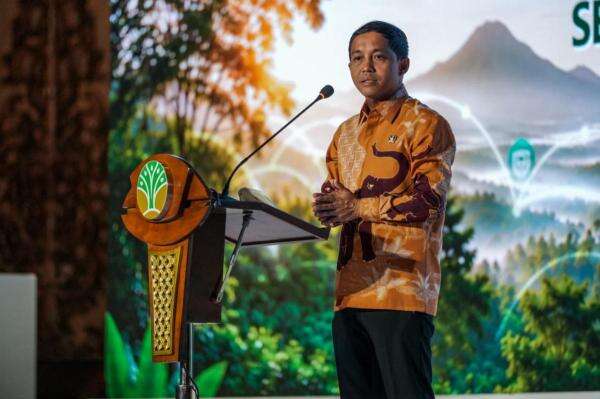Pemerintah Luncurkan 4 Proyek Perdagangan Karbon, Menhut: Bukan Omon-Omon Pemerintah Luncurkan 4 Proyek Perdagangan Karbon, Menhut: Bukan Omon-Omon