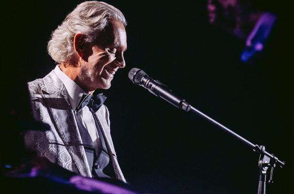 Soroti Diplomasi Kemanusiaan, PP Hima Persis Tolak Konser Andrea Bocelli di Indonesia Soroti Diplomasi Kemanusiaan, PP Hima Persis Tolak Konser Andrea Bocelli di Indonesia
