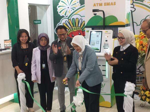 Pegadaian Hadirkan ATM Emas, Saldo Digital Bisa Ditukar Emas Fisik hingga 100 Gram Pegadaian Hadirkan ATM Emas, Saldo Digital Bisa Ditukar Emas Fisik hingga 100 Gram