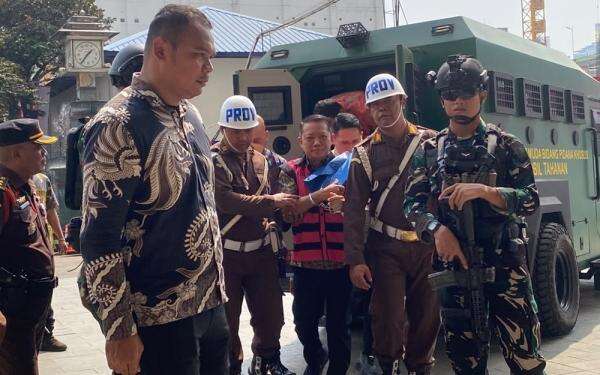 Usut TPPU Eks Jampidsus Febrie Adriansyah, Kejagung Periksa 13 Saksi Usut TPPU Eks Jampidsus Febrie Adriansyah, Kejagung Periksa 13 Saksi