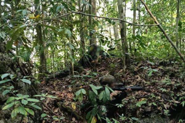 Komandan OPM Manfred Fatem Ditembak Mati TNI dalam Kontak Senjata di Maybrat Komandan OPM Manfred Fatem Ditembak Mati TNI dalam Kontak Senjata di Maybrat