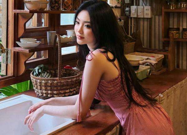 Profil dan Potret Vanessa Khong, Pacar Indra Kenz yang Kini Disorot Netizen Profil dan Potret Vanessa Khong, Pacar Indra Kenz yang Kini Disorot Netizen