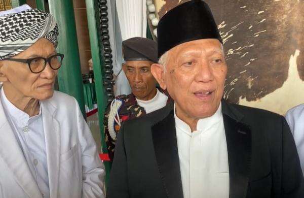 Peringati Hari Santri di Jombang, Ketum PBNU Serukan Salat Istisqa untuk Atasi Karhutla Peringati Hari Santri di Jombang, Ketum PBNU Serukan Salat Istisqa untuk Atasi Karhutla