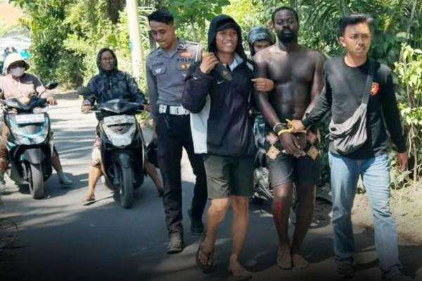 Kabur ke Perbukitan, WNA Inggris Curi Tas Turis Prancis Ditangkap di Nusa Penida Kabur ke Perbukitan, WNA Inggris Curi Tas Turis Prancis Ditangkap di Nusa Penida