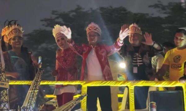 Karnaval HUT RI di Thamrin Bikin Warga Heboh, Bahlil Joget hingga Purbaya Bagi Kaos Karnaval HUT RI di Thamrin Bikin Warga Heboh, Bahlil Joget hingga Purbaya Bagi Kaos