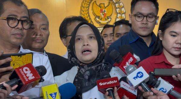 Ombudsman Duga Pria Bercelana Pendek di Hunian Mewah Lapas adalah Jimmy Masrin Ombudsman Duga Pria Bercelana Pendek di Hunian Mewah Lapas adalah Jimmy Masrin