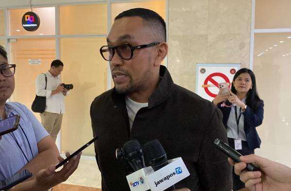 Muncul Isu Pergantian Kapolri, DPR Sangkal Terima Surpres Muncul Isu Pergantian Kapolri, DPR Sangkal Terima Surpres