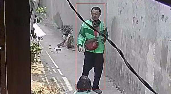 Polisi Tangkap Pria Berjaket Ojol yang Diduga Cabuli Anak 8 Tahun di Bekasi Polisi Tangkap Pria Berjaket Ojol yang Diduga Cabuli Anak 8 Tahun di Bekasi