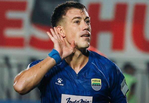 Komentar Berkelas Mariano Peralta Usai Persib Bandung Menang 1-0 atas The Cong-Viettel Komentar Berkelas Mariano Peralta Usai Persib Bandung Menang 1-0 atas The Cong-Viettel