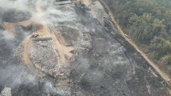 Area Kebakaran TPA Ciniru Meluas Lebih dari 90 Persen, Pemkab Minta Bantuan Pemprov Area Kebakaran TPA Ciniru Meluas Lebih dari 90 Persen, Pemkab Minta Bantuan Pemprov