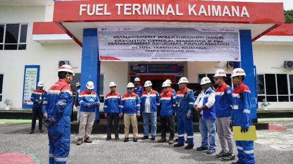 Pertamina Pastikan Keandalan Operasional Fuel Terminal Kaimana melalui Management Walkthrough Pertamina Pastikan Keandalan Operasional Fuel Terminal Kaimana melalui Management Walkthrough