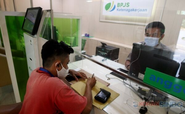 Perlindungan Pekerja Migran Disorot, BPJS Ketenagakerjaan Diminta Gandeng Asuransi Global Perlindungan Pekerja Migran Disorot, BPJS Ketenagakerjaan Diminta Gandeng Asuransi Global
