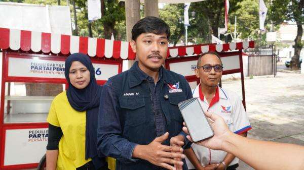 Salurkan Gerobak untuk UMKM, Perindo Dorong Kemandirian Ekonomi Akar Rumput Salurkan Gerobak untuk UMKM, Perindo Dorong Kemandirian Ekonomi Akar Rumput