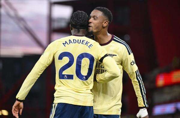 Arsenal Taklukkan Nottingham Forest, Jarak dengan Man City 3 Poin Arsenal Taklukkan Nottingham Forest, Jarak dengan Man City 3 Poin
