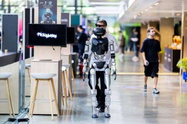 Eropa Siap Masuk Arena Pertempuran Robot AI China dan AS Eropa Siap Masuk Arena Pertempuran Robot AI China dan AS