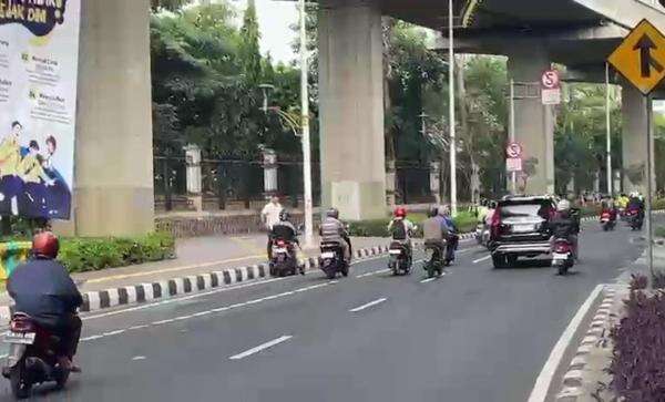 Ada Demo Hari Ini di DPR, Jalan Raya Pancoran Jaksel Ramai Lancar Ada Demo Hari Ini di DPR, Jalan Raya Pancoran Jaksel Ramai Lancar