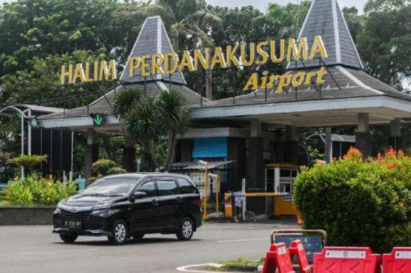 Selain Soetta, Bandara Halim Ditutup Sementara Imbas Abu Vulkanik Anak Krakatau Selain Soetta, Bandara Halim Ditutup Sementara Imbas Abu Vulkanik Anak Krakatau