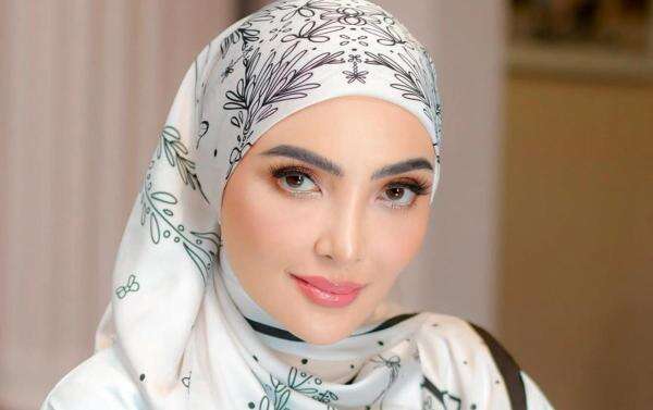 Terbang ke Jepang Bareng Keluarga, Ashanty Keceplosan Cari Kebutuhan Acara Azriel-Sarah Terbang ke Jepang Bareng Keluarga, Ashanty Keceplosan Cari Kebutuhan Acara Azriel-Sarah